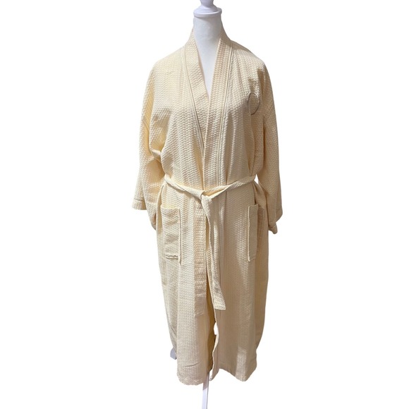 Boca Terry Other - Boca Terry Waffle Knit Robe Cream Cotton Blend One Size Spa Robe Embroidered O